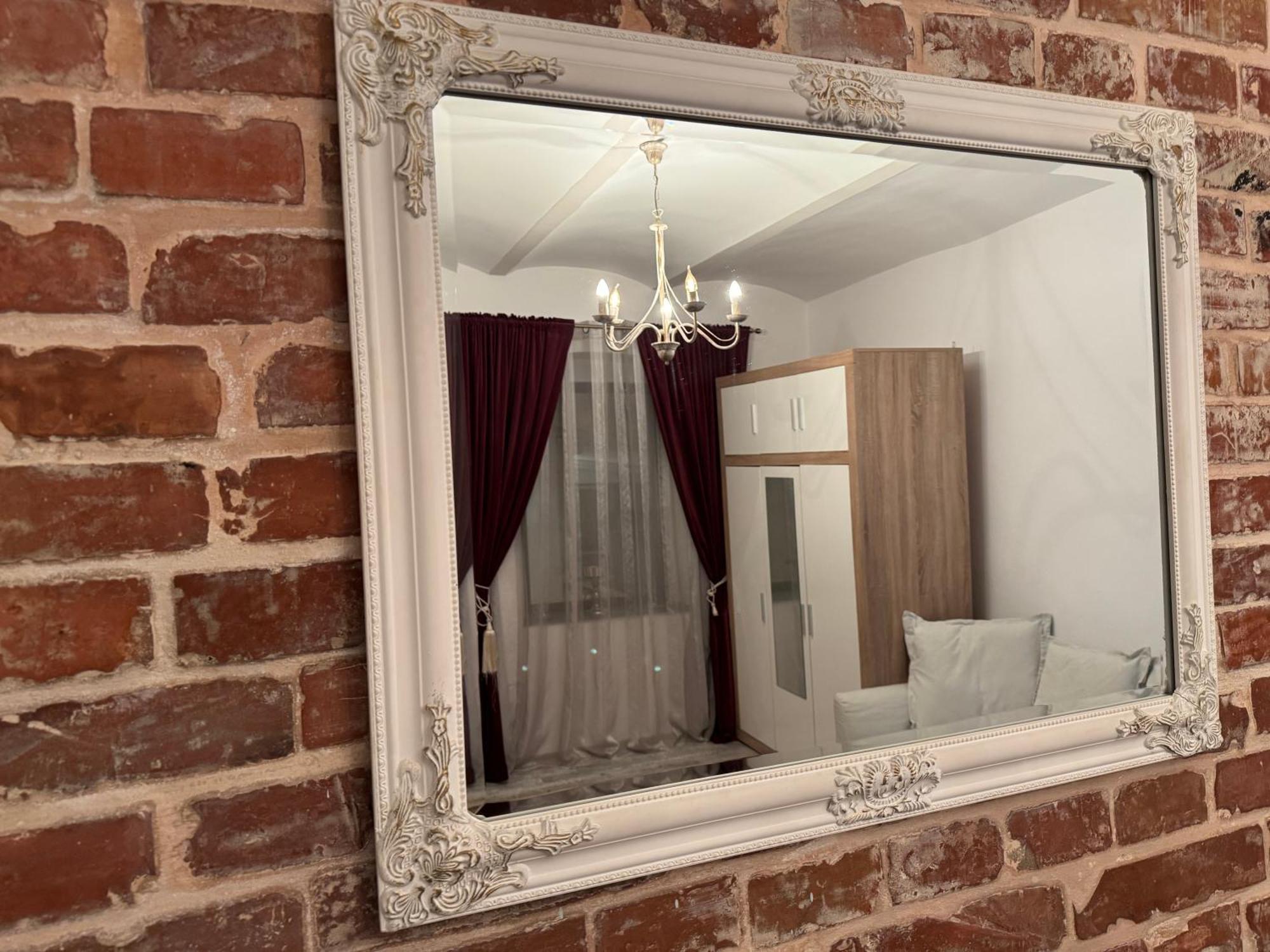 Apartament Ultra Central سيفِسوارا المظهر الخارجي الصورة